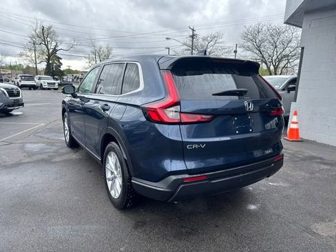 Used 2023 Honda CR-V EX image 4