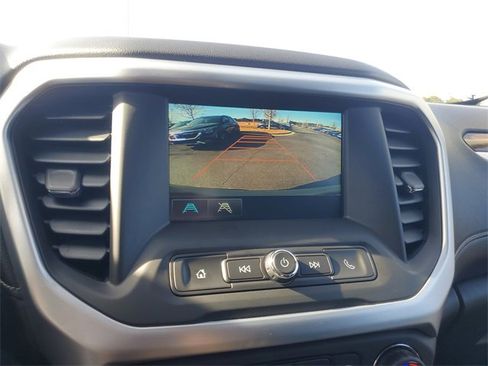 Used 2017 GMC Acadia SLE w/ Driver Alert Package I image 21