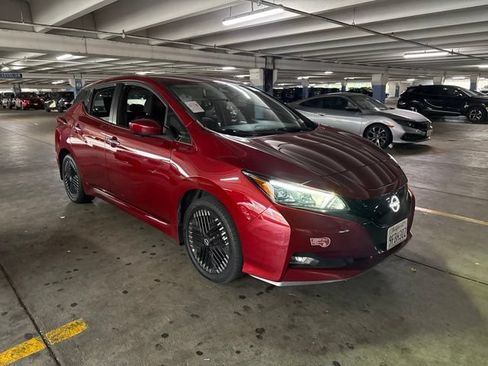 Used 2023 Nissan Leaf SV Plus FWD image 2