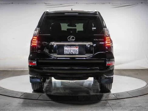 Used 2019 Lexus GX 460 Premium image 3