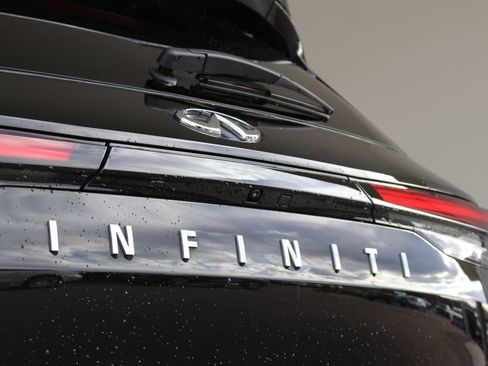 Certified 2025 INFINITI QX60 Sensory image 16