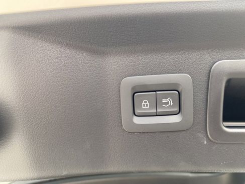 Certified 2025 MAZDA CX-70 Plug-In Hybrid w/ Premium Plus image 7