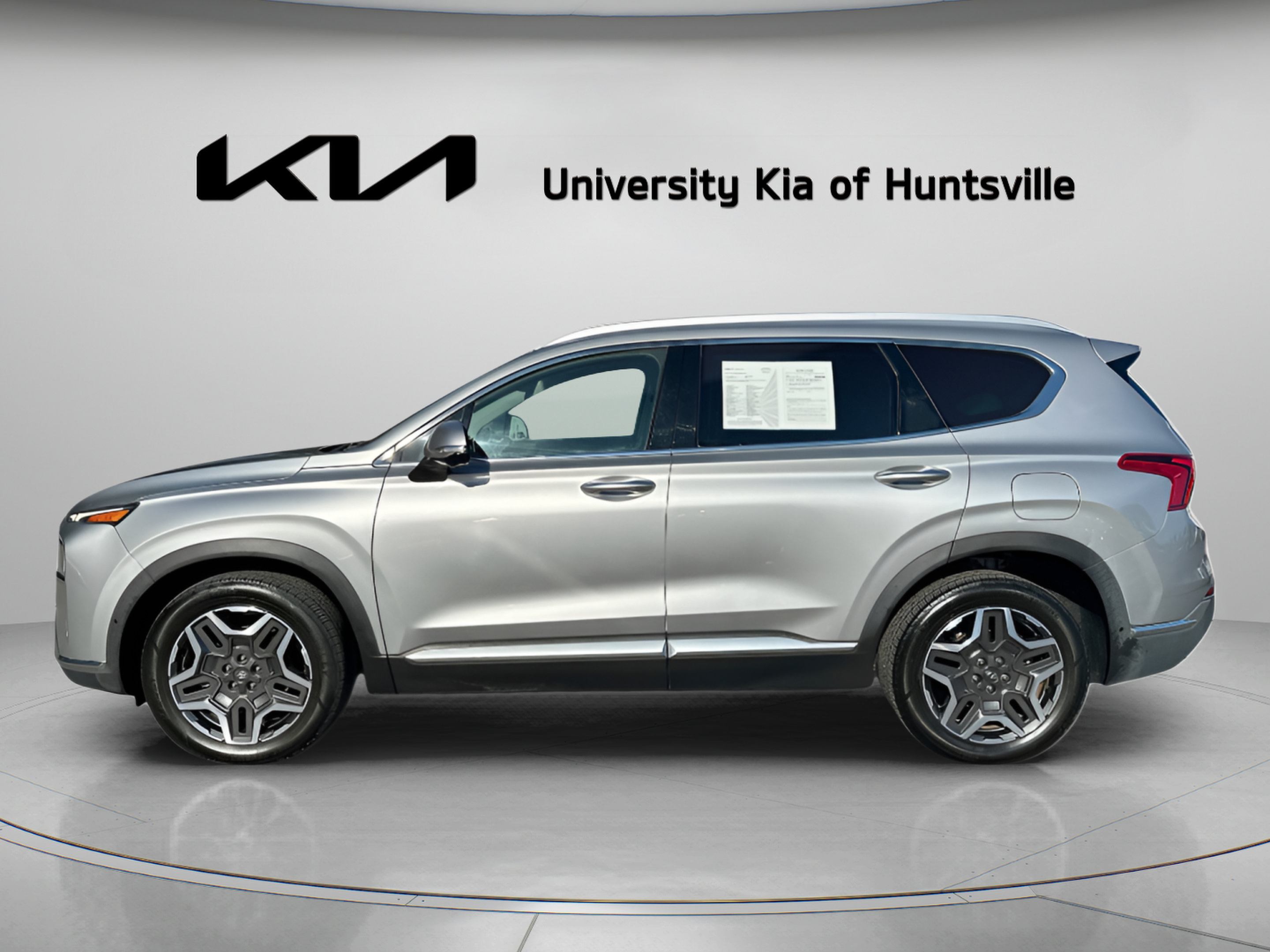 Used 2022 Hyundai Santa Fe Limited FWD image 5