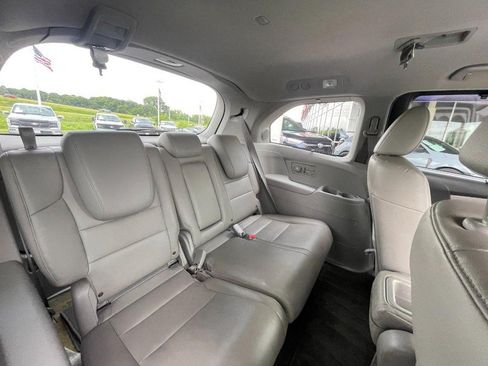 Used 2015 Honda Odyssey Touring Elite image 7