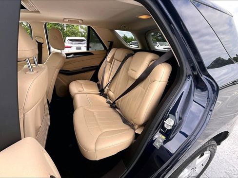 Used 2016 Mercedes-Benz GLE 350 image 17