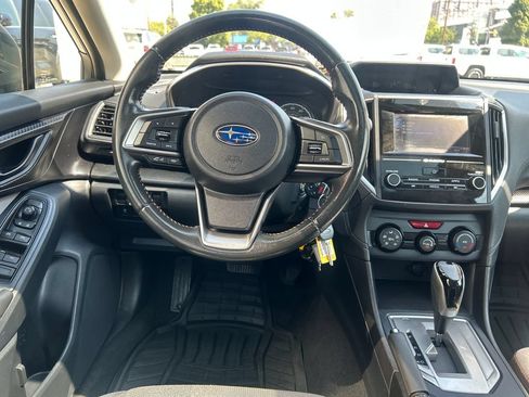 Used 2018 Subaru Crosstrek 2.0i Premium w/ Moonroof Package AWD/4WD image 14