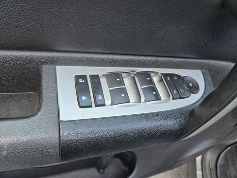 Used 2009 Chevrolet Silverado 1500 W/T AWD/4WD image 13