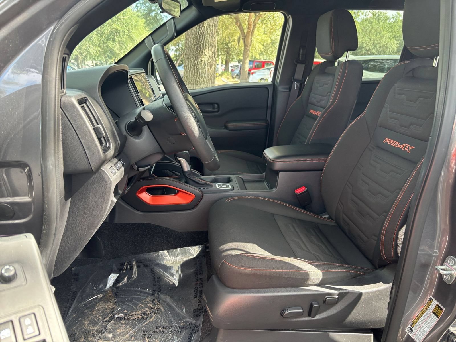 Used 2026 Nissan Frontier PRO-4X AWD/4WD image 26