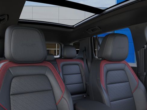 New 2026 Chevrolet Equinox RS FWD image 24