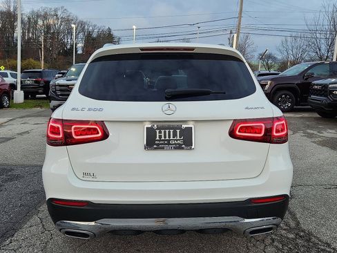 Used 2021 Mercedes-Benz GLC 300 4MATIC image 23