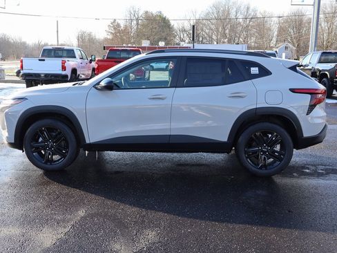 New 2026 Chevrolet Trax ACTIV w/ Sunroof Package image 23