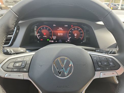 New 2026 Volkswagen Atlas Peak Edition image 16