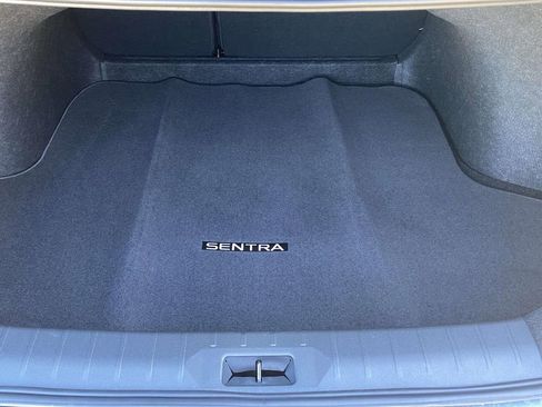 New 2026 Nissan Sentra SR w/ Floor Mat Package image 9