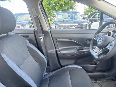 Used 2025 Nissan Versa SV FWD image 16