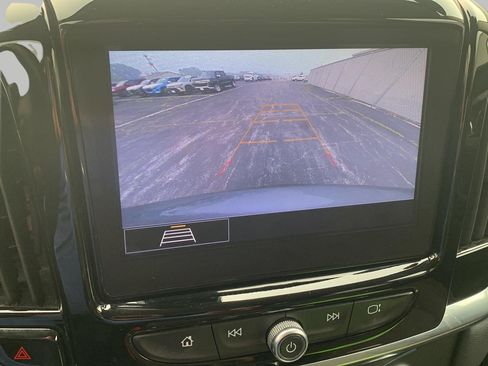 Used 2021 Chevrolet Traverse LT w/ LPO, Floor Liner Package AWD/4WD image 17