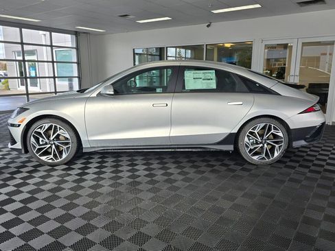 New 2025 Hyundai Ioniq 6 SEL image 7