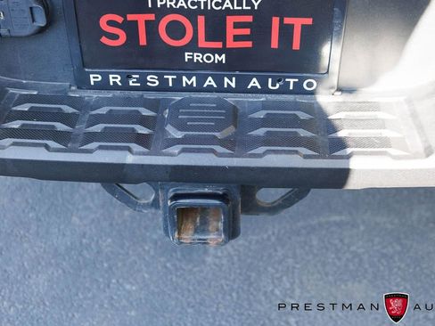Used 2019 Toyota Tacoma TRD Off-Road AWD/4WD image 41
