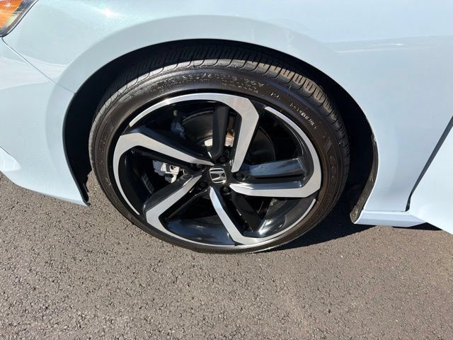 Used 2022 Honda Accord Sport image 26