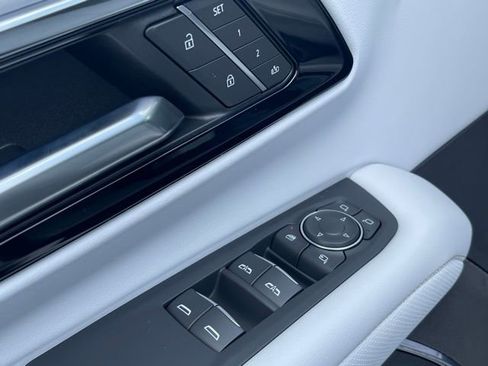 New 2025 Chevrolet Tahoe Premier image 18