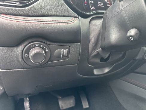 Used 2024 Dodge Durango GT AWD/4WD image 32