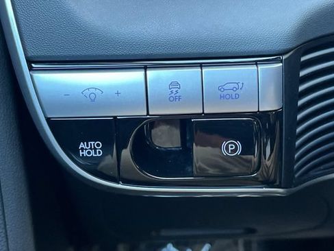 Used 2024 Hyundai Ioniq 5 SEL RWD image 32
