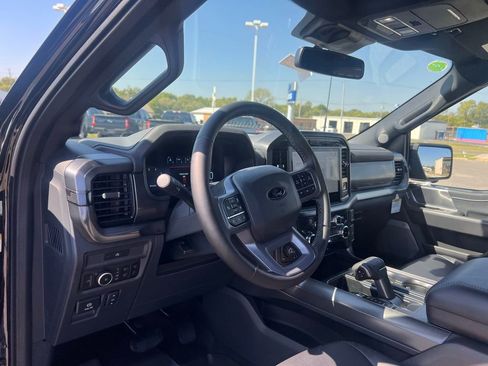 New 2025 Ford F150 Lariat w/ Equipment Group 501A Mid image 17