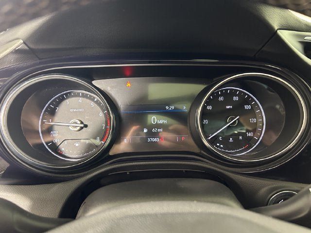 Used 2023 Buick Encore GX Essence w/ Experience Buick Package FWD image 17