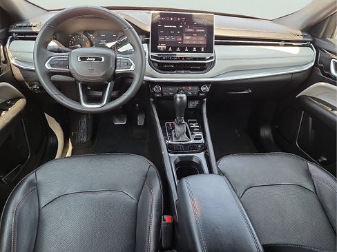 Used 2023 Jeep Compass Limited AWD/4WD image 11
