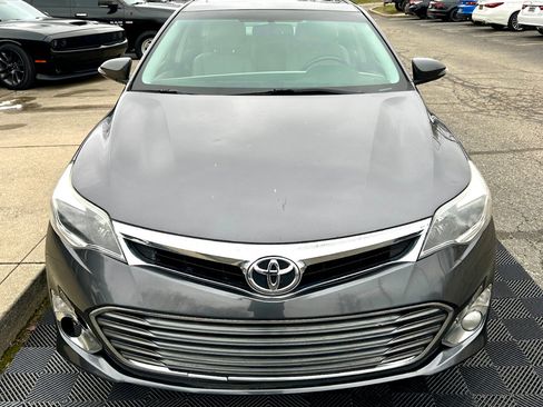 Used 2014 Toyota Avalon Limited image 9