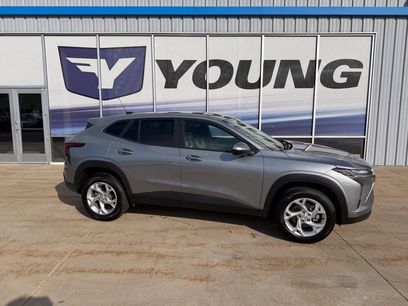 New 2026 Chevrolet Trax LS w/ LS Convenience Package