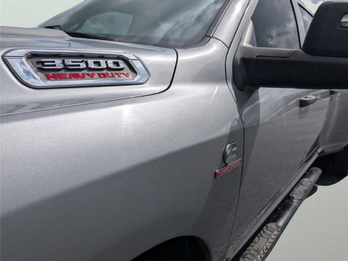 Used 2024 RAM 3500 Tradesman w/ Chrome Appearance Group image 11