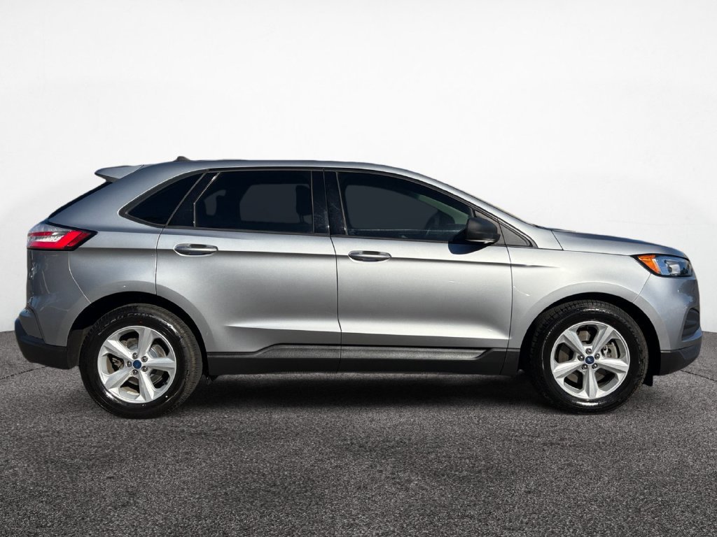 Used 2020 Ford Edge SE AWD/4WD image 6