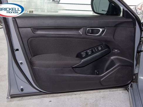 Certified 2025 Honda Civic Sport image 11