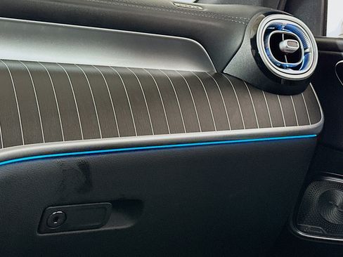 Used 2025 Mercedes-Benz GLC 43 AMG 4MATIC w/ Driver Assistance Package image 14