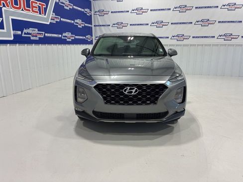 Used 2019 Hyundai Santa Fe SEL FWD image 9