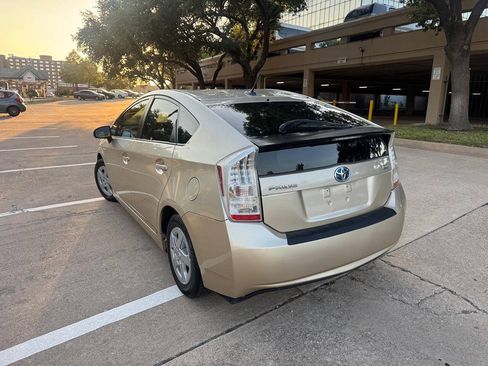 Used 2010 Toyota Prius Five FWD image 4