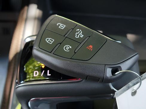 New 2025 Chevrolet Silverado 1500 LT Trail Boss w/ Convenience Package II AWD/4WD image 28