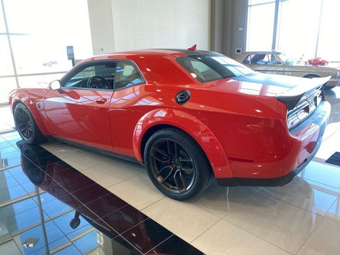Used 2020 Dodge Challenger SRT Hellcat Redeye image 4