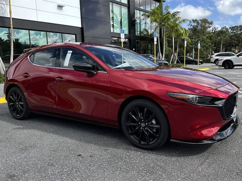New 2026 MAZDA MAZDA3 Hatchback w/Premium Plus Pkg image 7