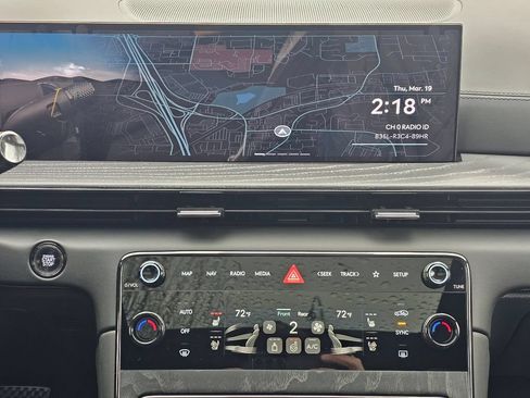 New 2026 Genesis GV80 3.5T Prestige AWD/4WD image 13