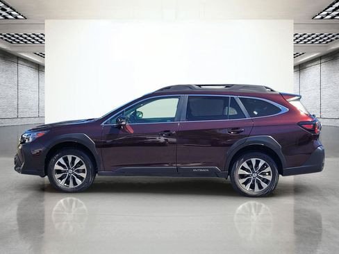 Certified 2025 Subaru Outback Limited XT AWD/4WD image 10