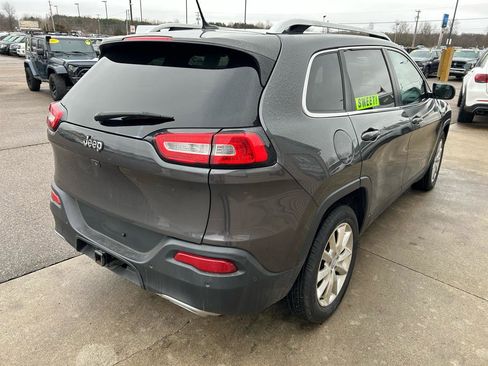 Used 2015 Jeep Cherokee Limited w/ Luxury Group FWD image 5