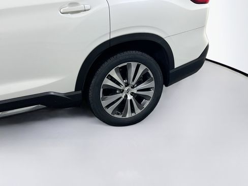 Used 2022 Subaru Ascent Limited w/ Technology Package image 32