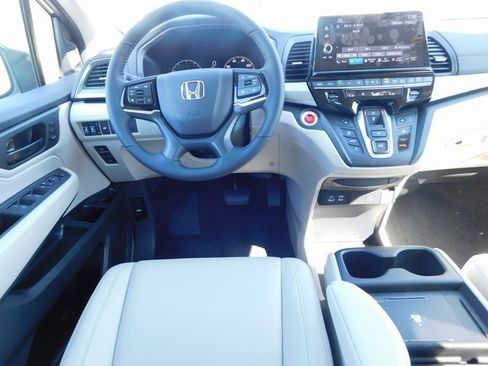 New 2026 Honda Odyssey EX-L image 17