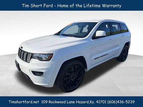 Used 2022 Jeep Grand Cherokee Laredo X AWD/4WD image 1