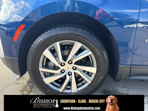 Used 2022 Chevrolet Equinox Premier AWD/4WD image 17