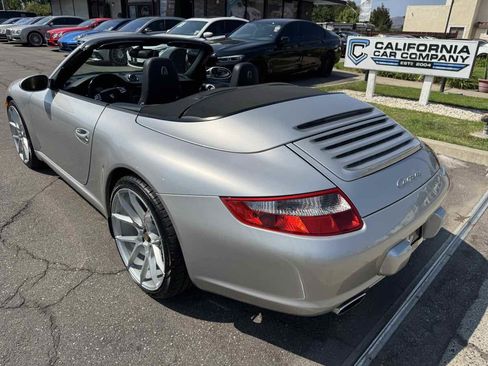 Used 2006 Porsche 911 Carrera image 6