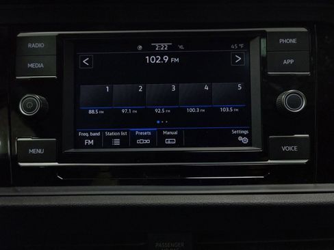 Used 2022 Volkswagen Jetta SE image 20