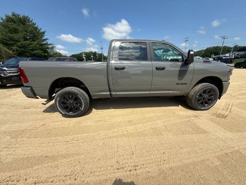New 2026 RAM 2500 Big Horn AWD/4WD image 6