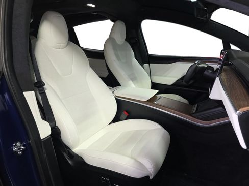 Used 2023 Tesla Model X AWD/4WD image 13